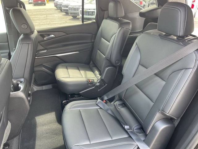 New 2026 Chevrolet Traverse LT w/ Sun and Wheel Package AWD/4WD image 23