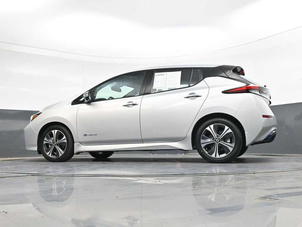 Used 2018 Nissan Leaf SL w/ SL Technology Package FWD image 23