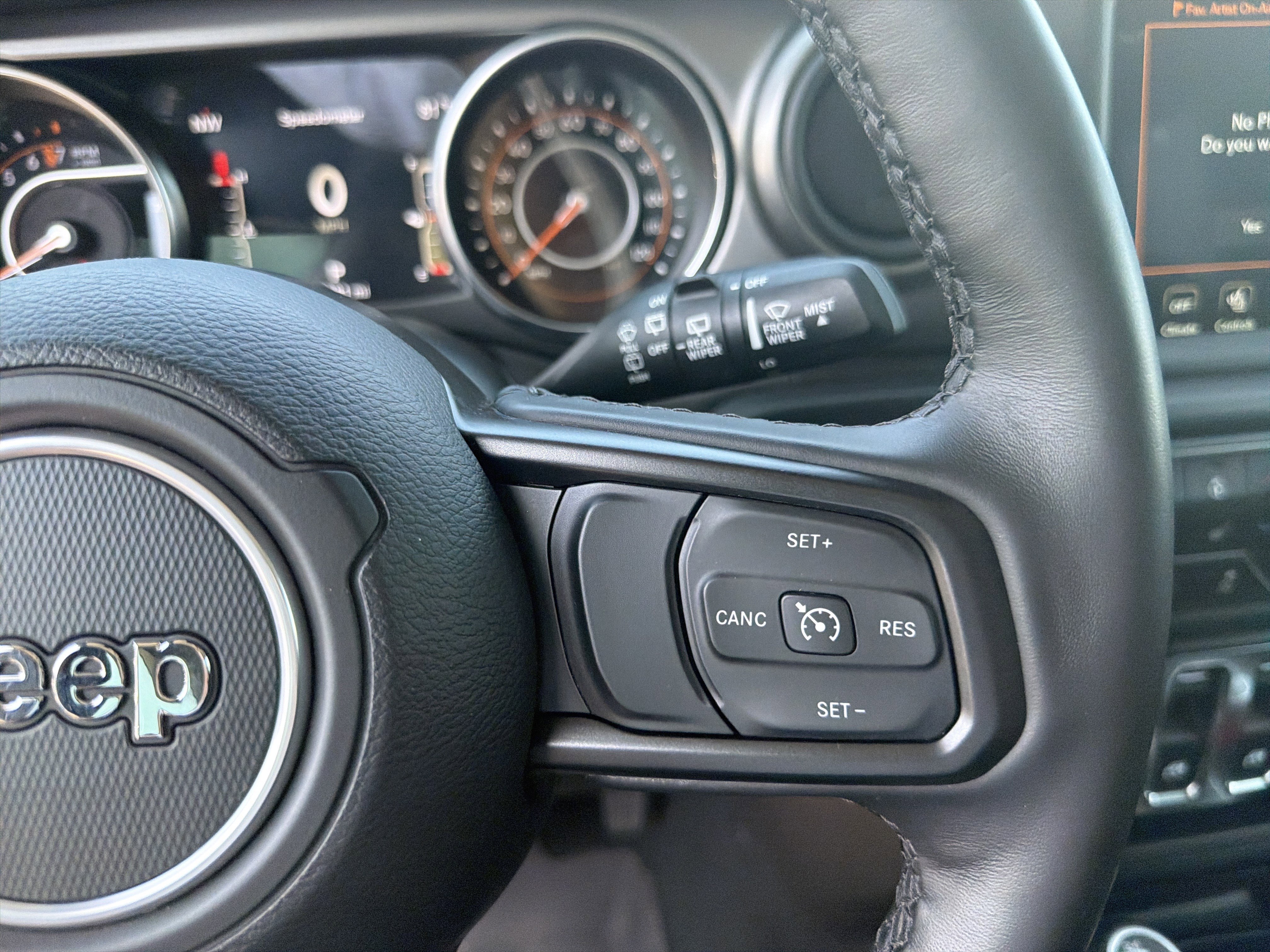 Certified 2022 Jeep Wrangler Sport AWD/4WD image 25