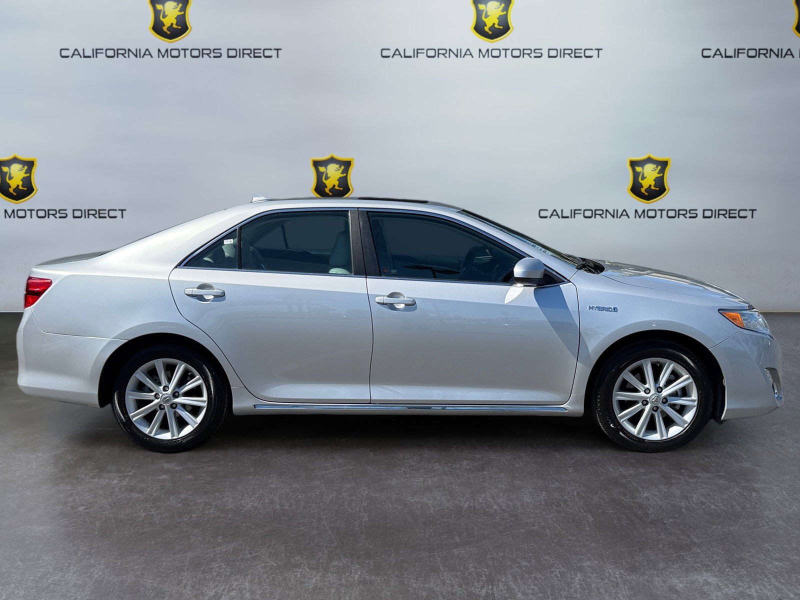 Used 2012 Toyota Camry XLE w/ Leather Pkg image 6