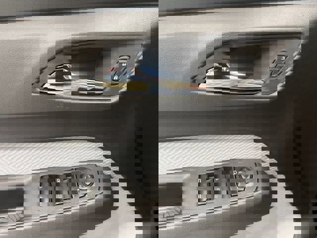 New 2027 Chevrolet Bolt LT w/ Comfort Package image 9