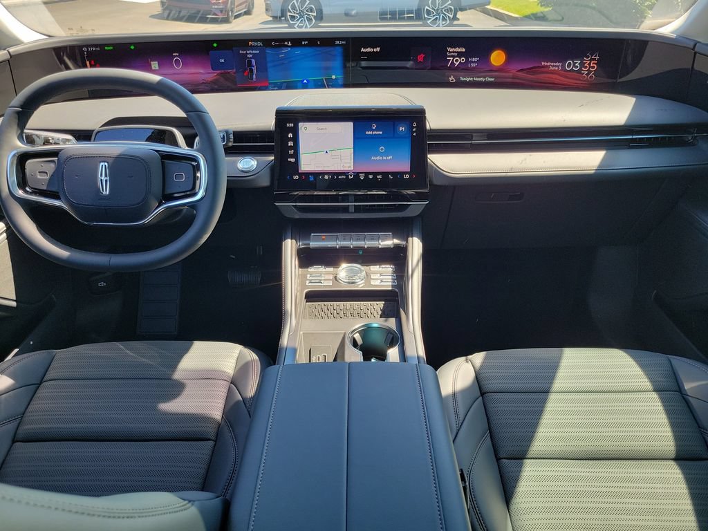New 2026 Lincoln Nautilus Reserve AWD/4WD image 11