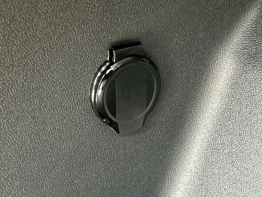 Certified 2025 Volkswagen Tiguan S FWD image 41