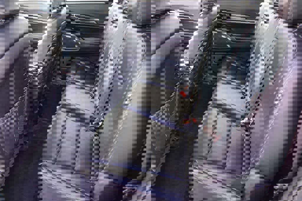 Certified 2023 Kia Telluride LX image 17