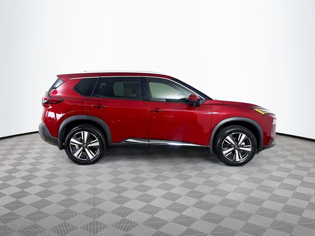 Used 2023 Nissan Rogue SL FWD image 8
