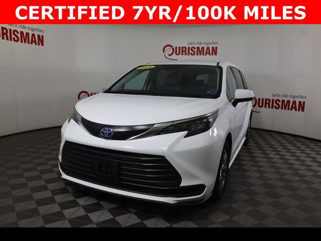 Used 2024 Toyota Sienna LE