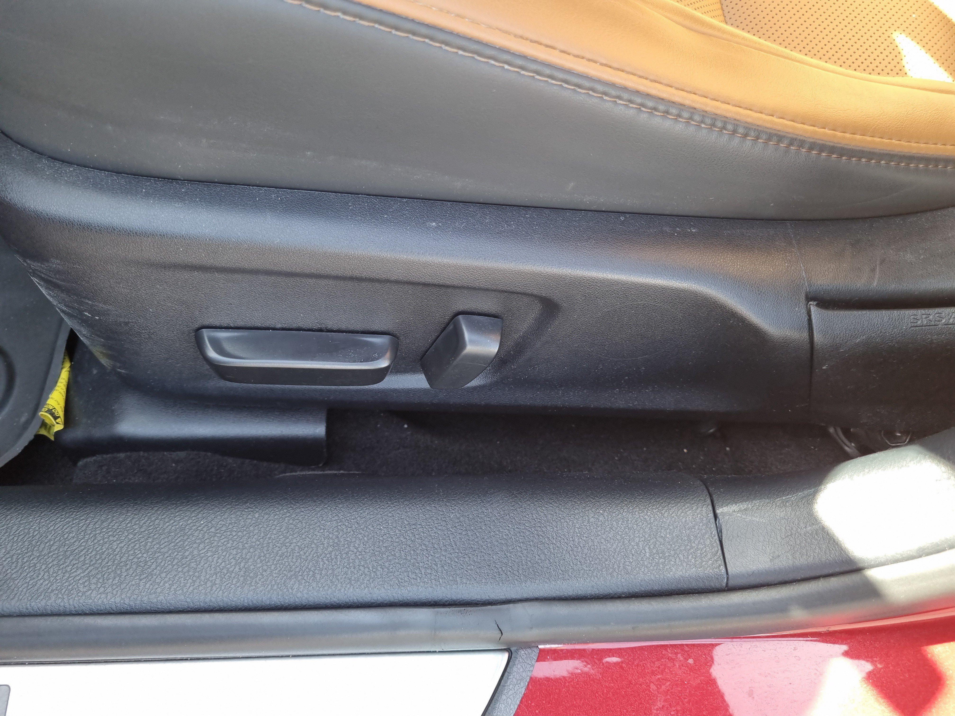 Used 2024 Lexus IS 300 w/ Comfort Package RWD image 16