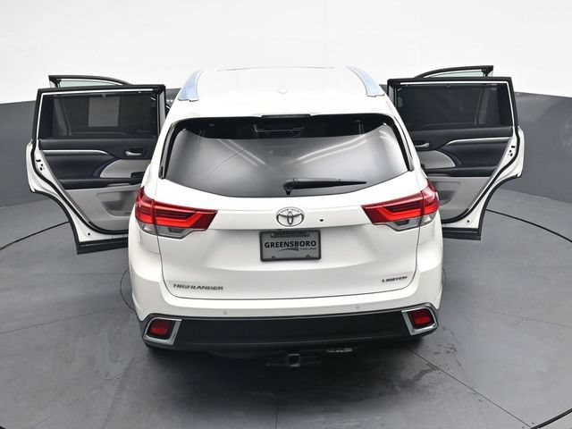 Used 2019 Toyota Highlander Limited FWD image 40