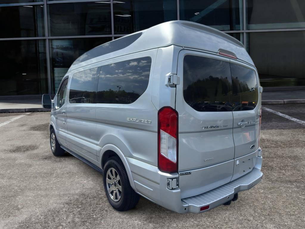 Used 2019 Ford Transit 150 130 Low Roof w/ Exterior Upgrade Package RWD image 7
