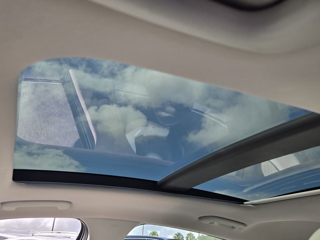 Used 2023 Hyundai Sonata Limited image 17