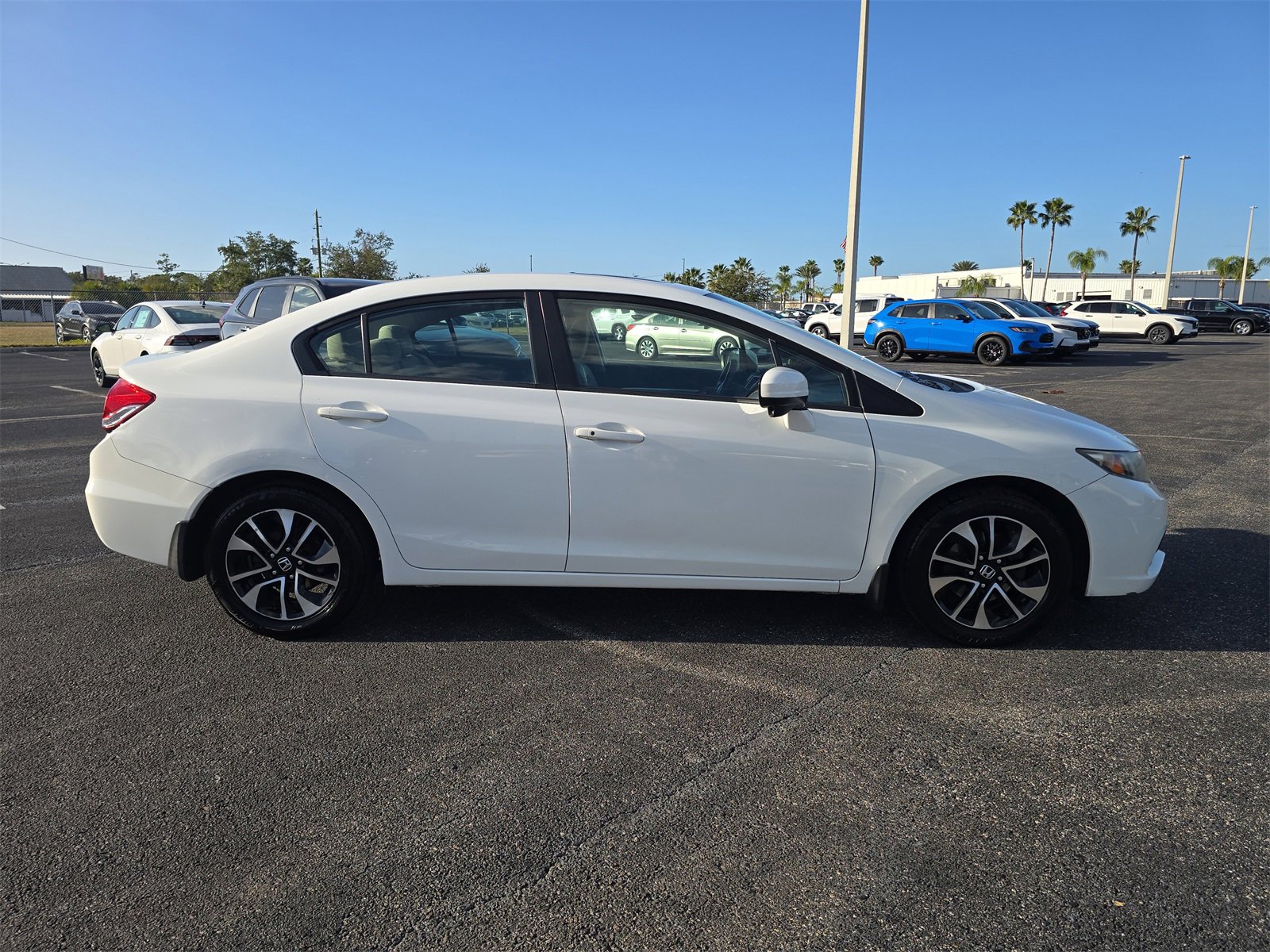 Used 2015 Honda Civic EX image 3