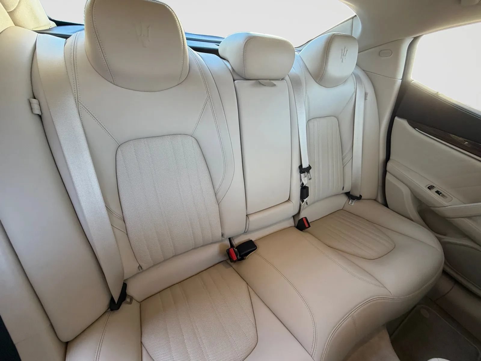 Used 2019 Maserati Ghibli S Q4 AWD/4WD image 18
