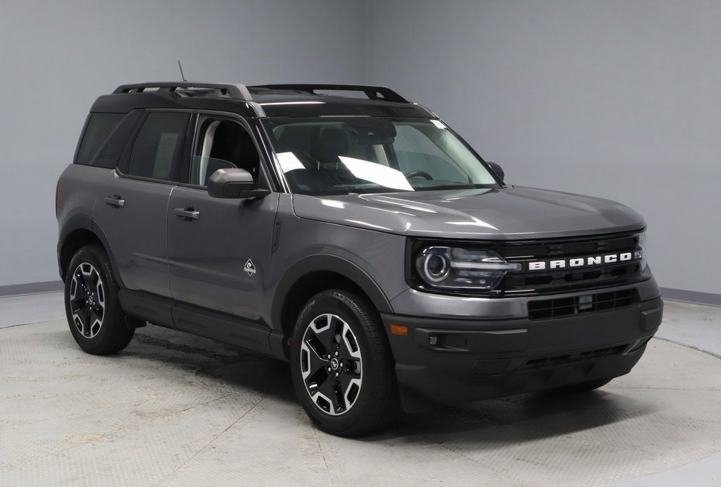 Certified 2023 Ford Bronco Sport Outer Banks w/ Tech Package image 1