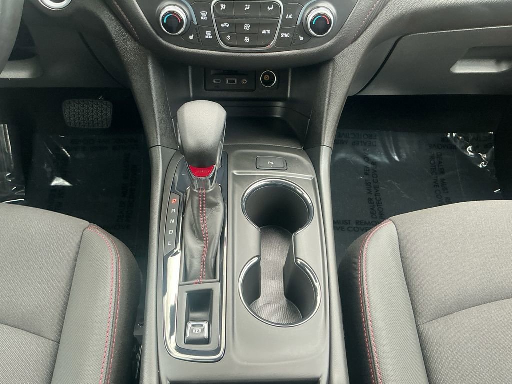 Used 2024 Chevrolet Equinox RS AWD/4WD image 12