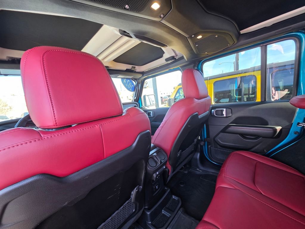 Used 2024 Jeep Wrangler Unlimited Rubicon 392 image 9