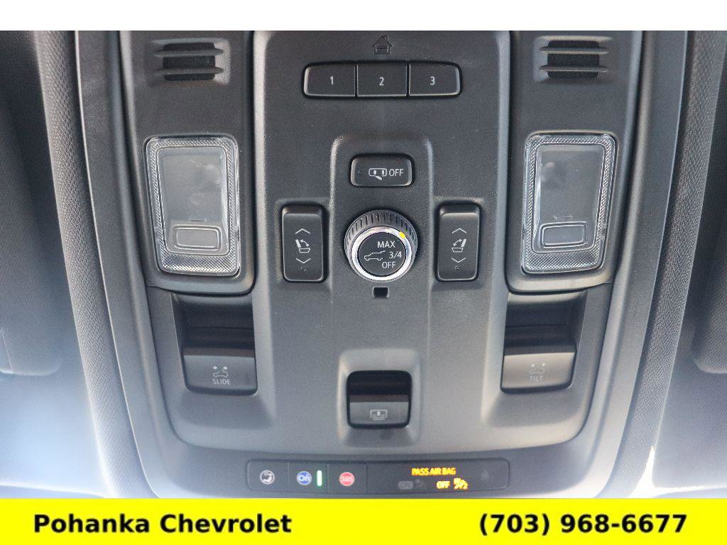 Certified 2023 GMC Yukon SLT w/ SLT Luxury Package image 18