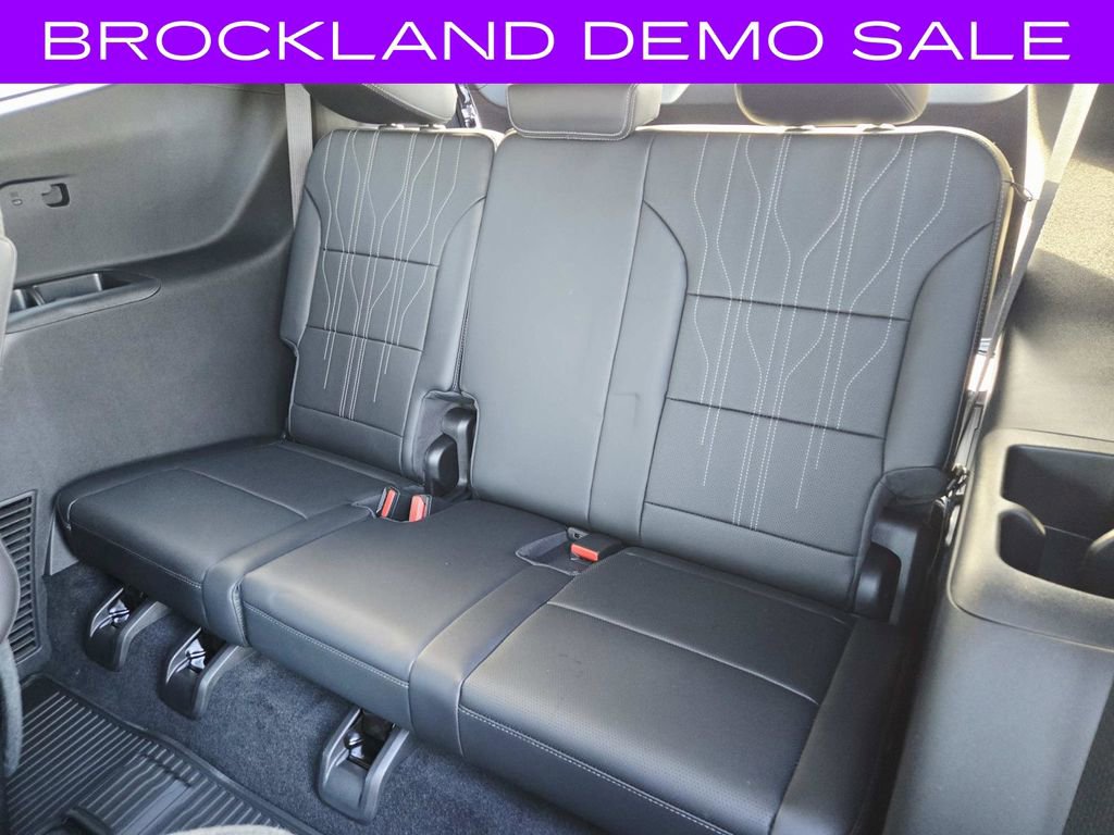 New 2026 Buick Enclave Avenir w/ Super Cruise Package image 14