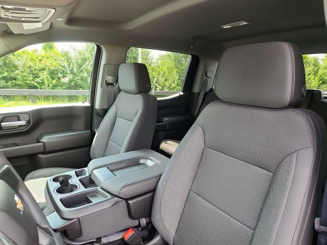 New 2026 Chevrolet Silverado 1500 Custom AWD/4WD image 13