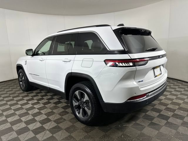 Used 2022 Jeep Grand Cherokee Limited 4xe w/ Luxury Tech Group II image 5