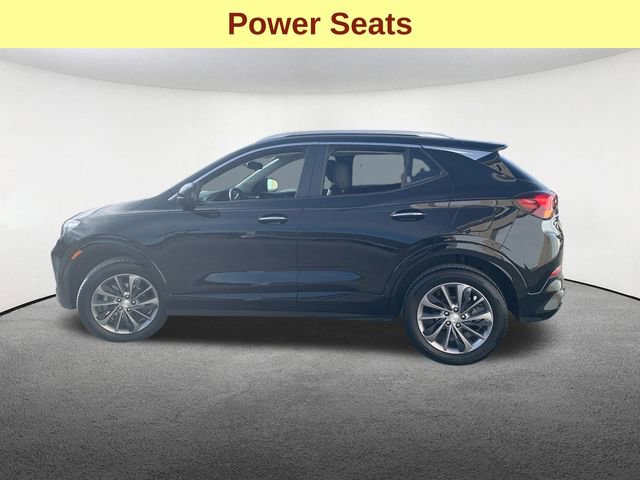 Used 2023 Buick Encore GX Select w/ Sport Touring Package image 6