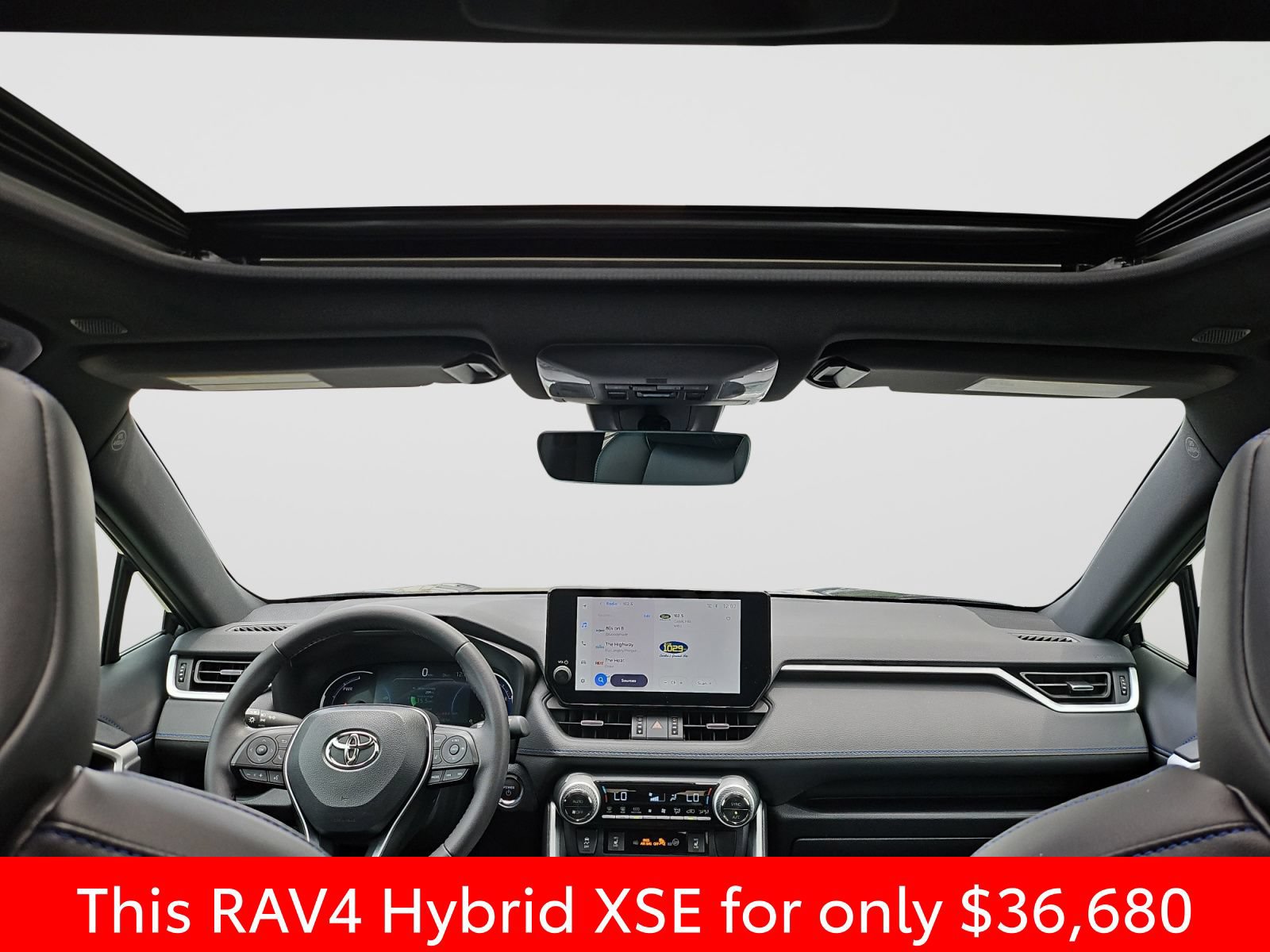 Used 2024 Toyota RAV4 XSE AWD/4WD image 39