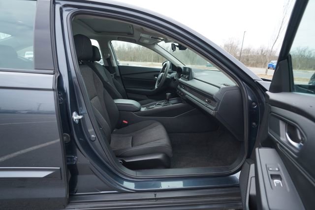 Used 2023 Honda Accord EX image 21
