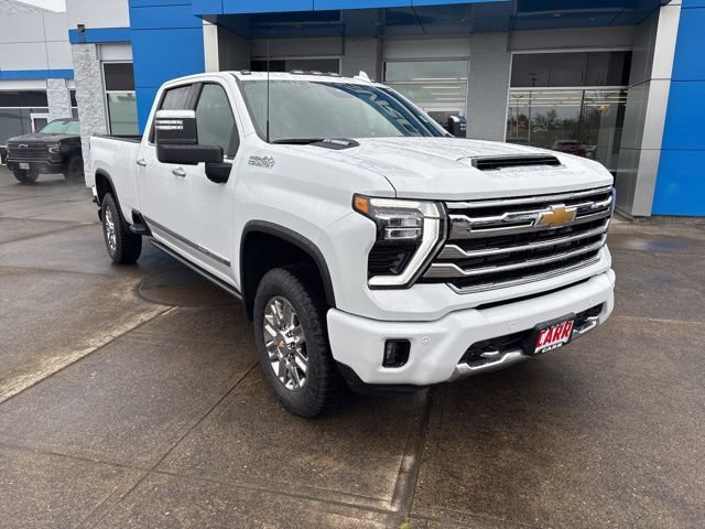 New 2026 Chevrolet Silverado 3500 High Country w/ High Country Premium Package AWD/4WD image 2