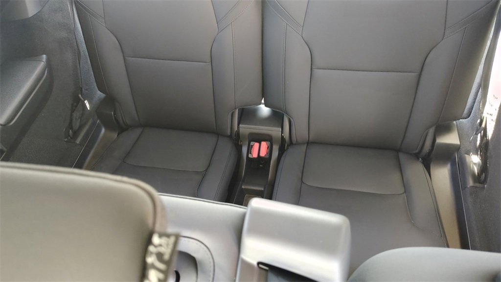 New 2026 Volvo XC90 B6 Plus image 33