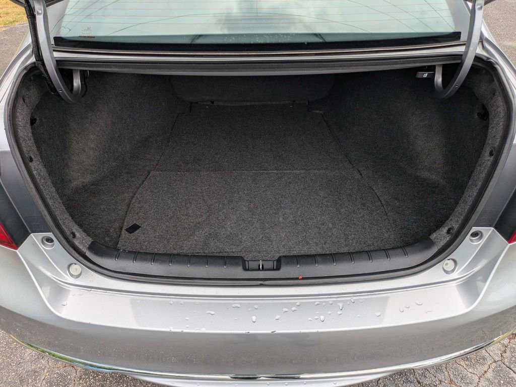 Used 2016 Honda Accord LX image 13