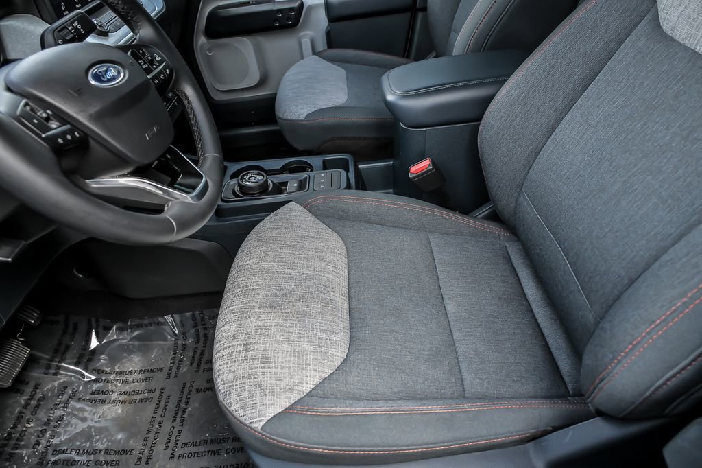 Certified 2023 Ford Maverick XLT w/ XLT Luxury Package FWD image 16