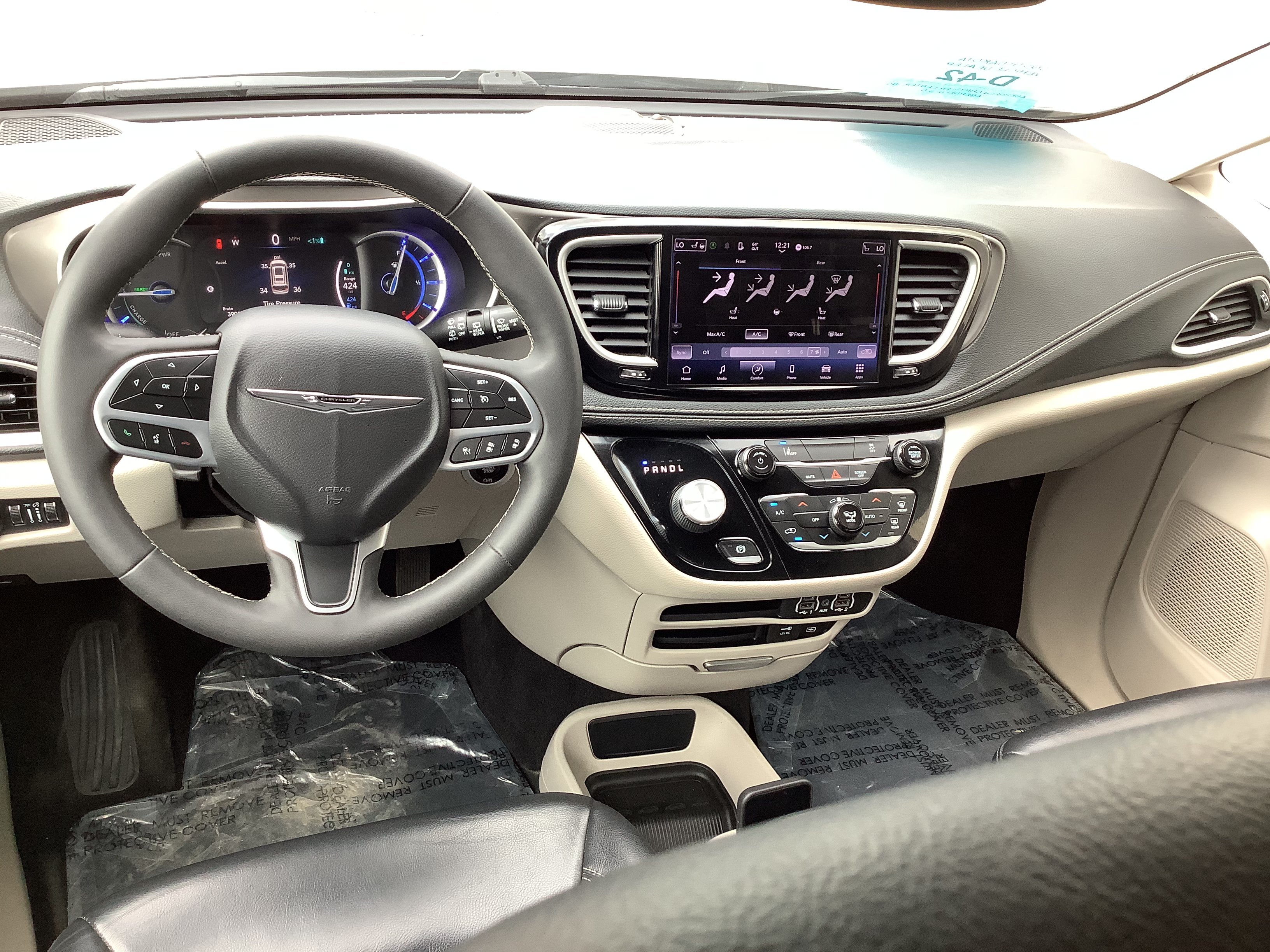 Used 2022 Chrysler Pacifica Touring-L FWD image 9