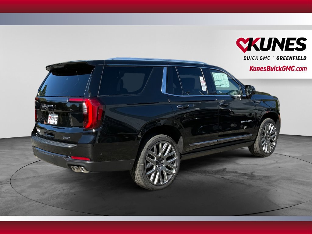 New 2026 GMC Yukon Denali Ultimate w/ LPO, Floor Liner Package AWD/4WD image 8