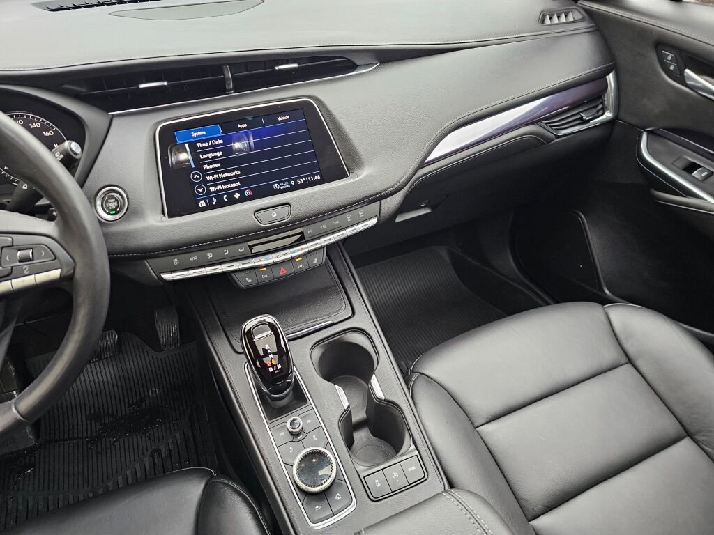 Certified 2023 Cadillac XT4 Luxury w/ Cold Weather Package image 24