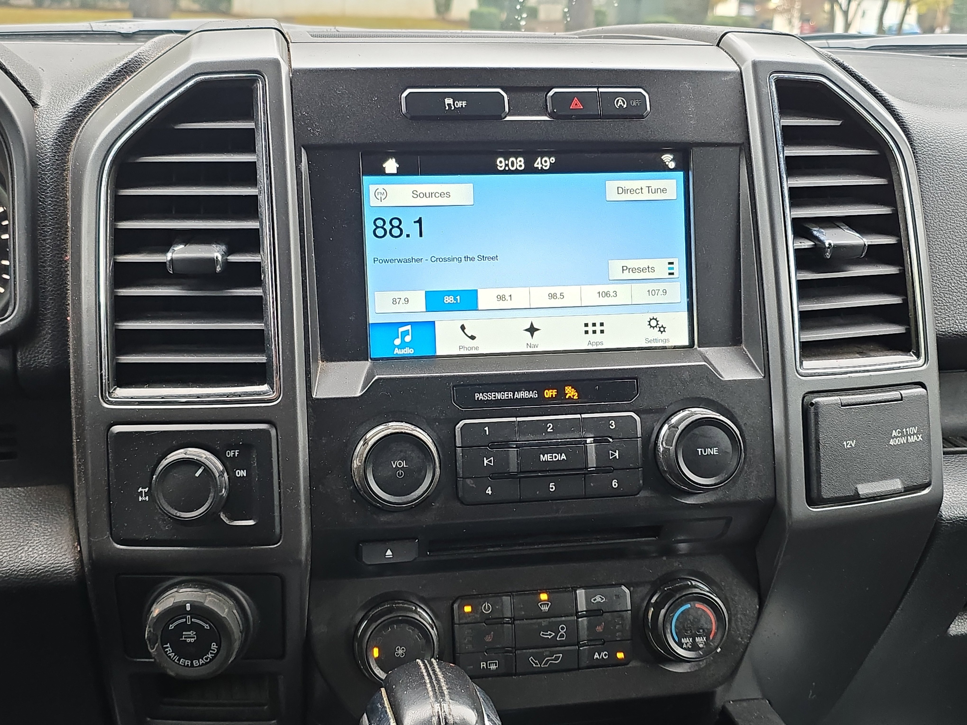 Used 2018 Ford F150 XLT w/ Equipment Group 302A Luxury image 19