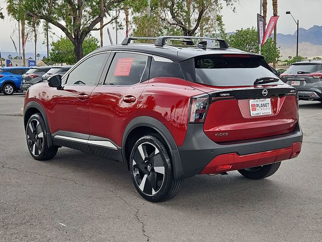 Used 2025 Nissan Kicks SR FWD image 9
