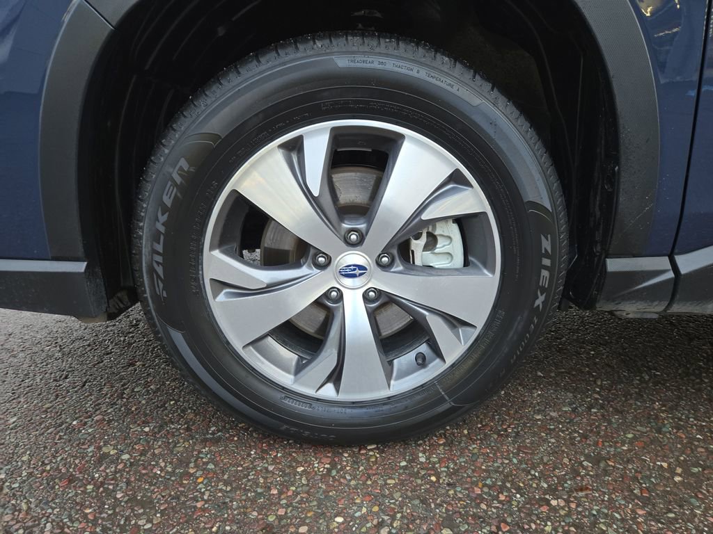 Used 2025 Subaru Ascent Premium image 10