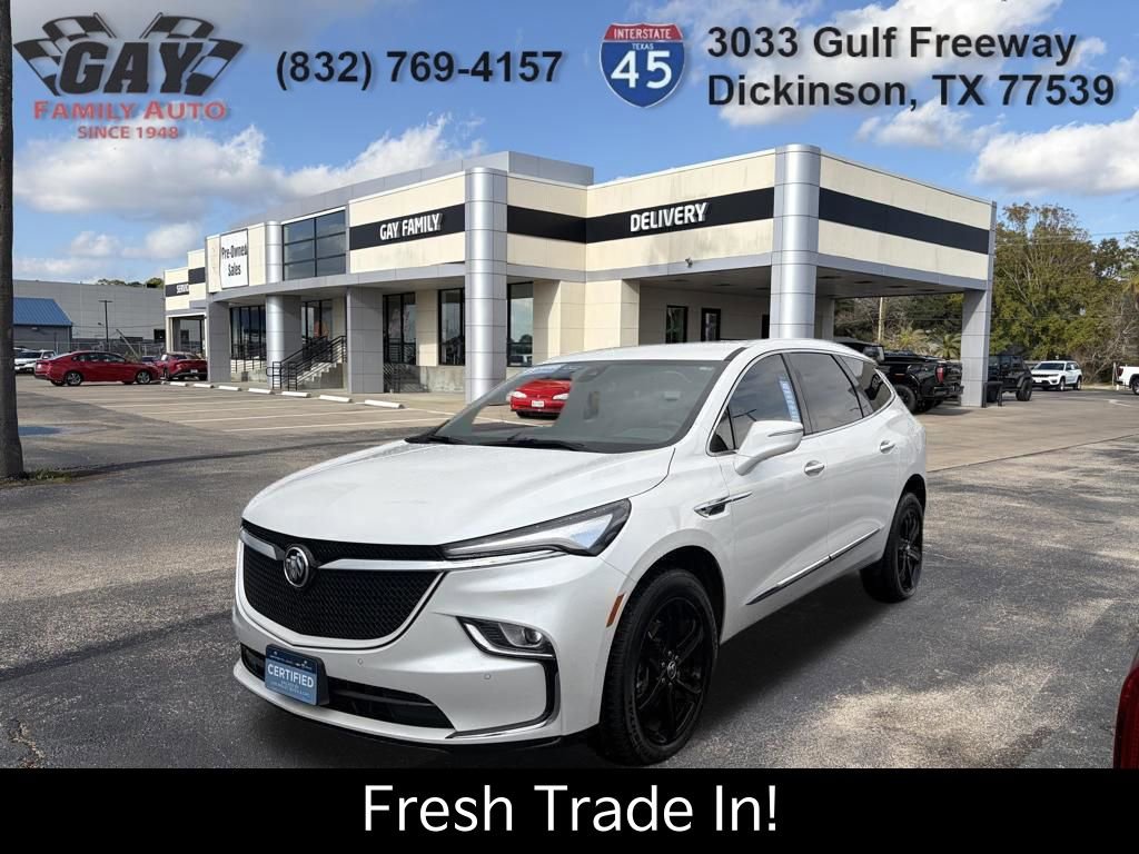 Certified 2023 Buick Enclave Essence w/ Sport Touring Edition image 3