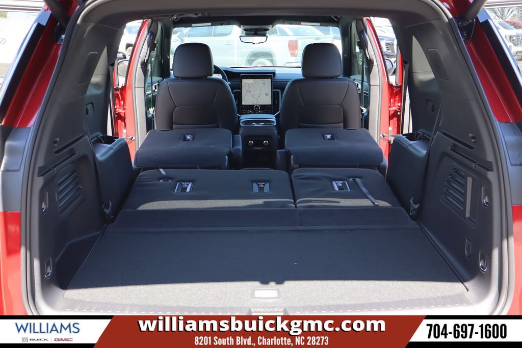 New 2026 GMC Acadia Elevation w/ Elevation Premium Package FWD image 8