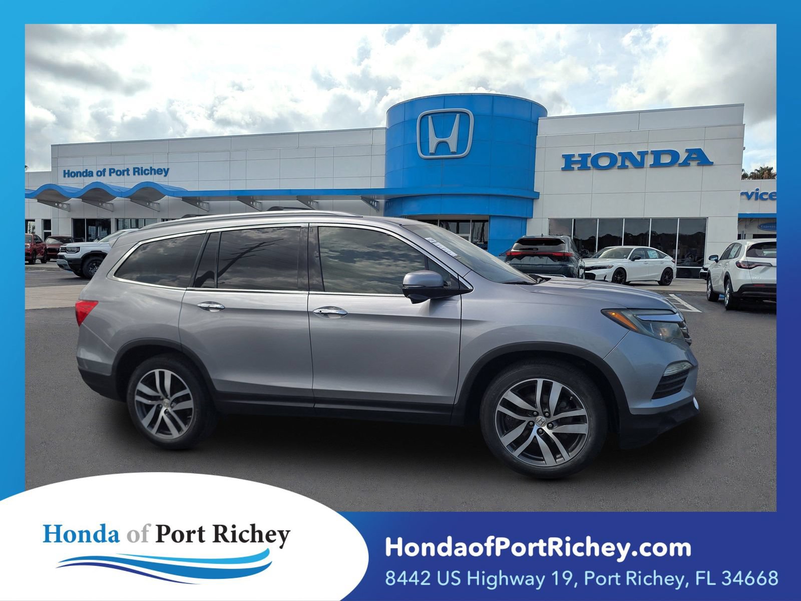 Used 2016 Honda Pilot Touring image 1