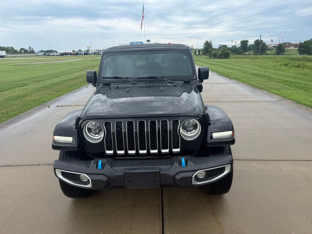 Used 2023 Jeep Wrangler Unlimited Sahara w/ Cold Weather Group AWD/4WD image 13
