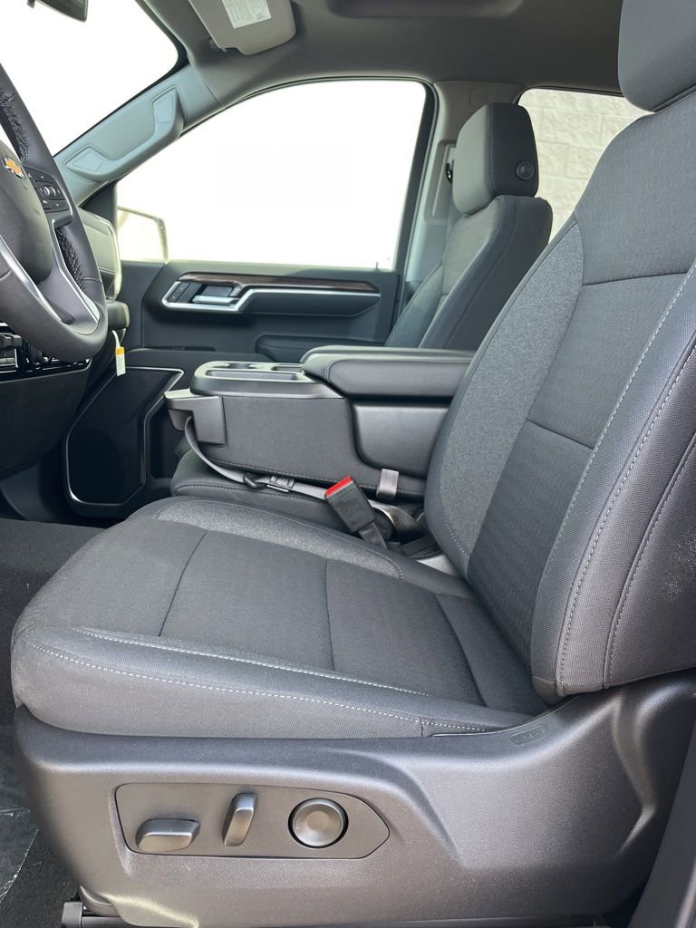 New 2026 Chevrolet Silverado 1500 LT AWD/4WD image 10