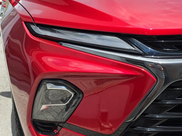 Certified 2025 Chevrolet Blazer RS w/ Driver Confidence II Package FWD image 10