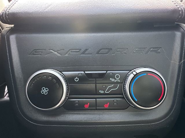 Used 2025 Ford Explorer Platinum w/ LUX Leather Package image 15