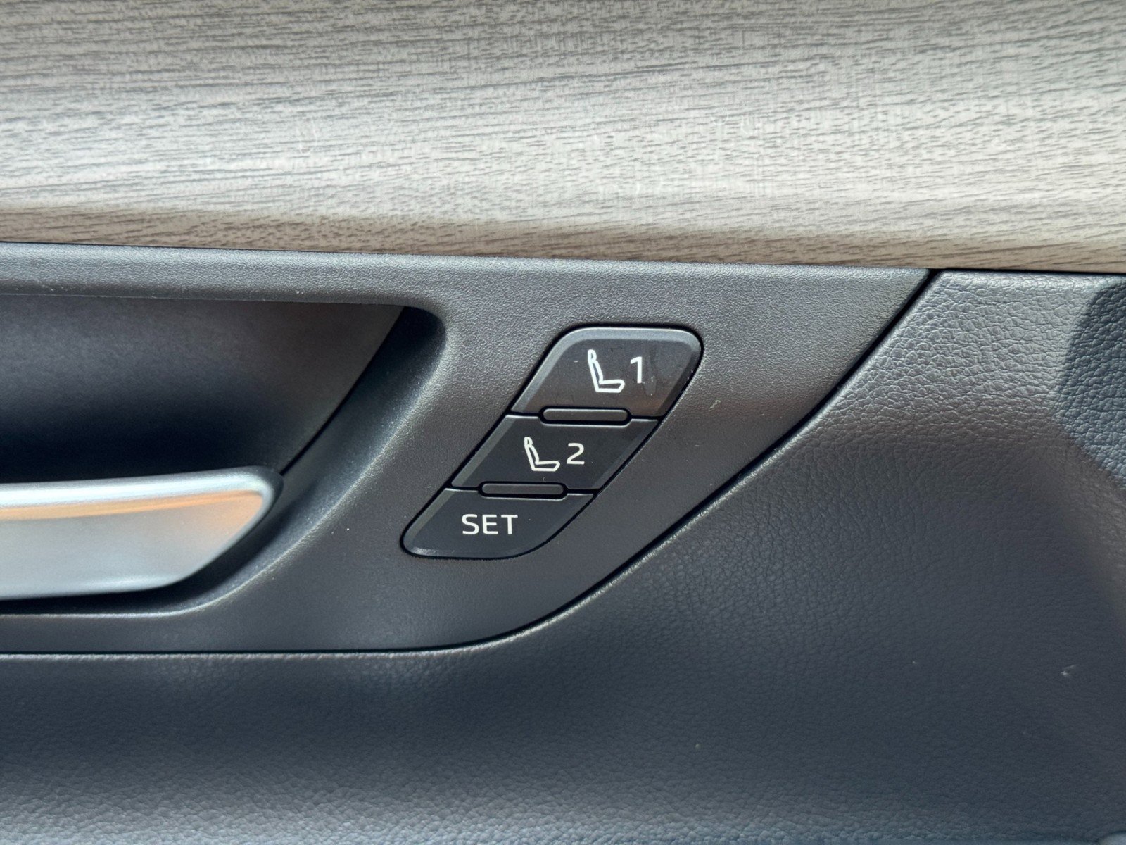 Used 2024 Toyota Grand Highlander FWD image 18