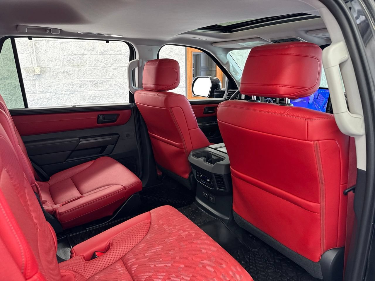 Used 2023 Toyota Sequoia TRD Pro AWD/4WD image 52