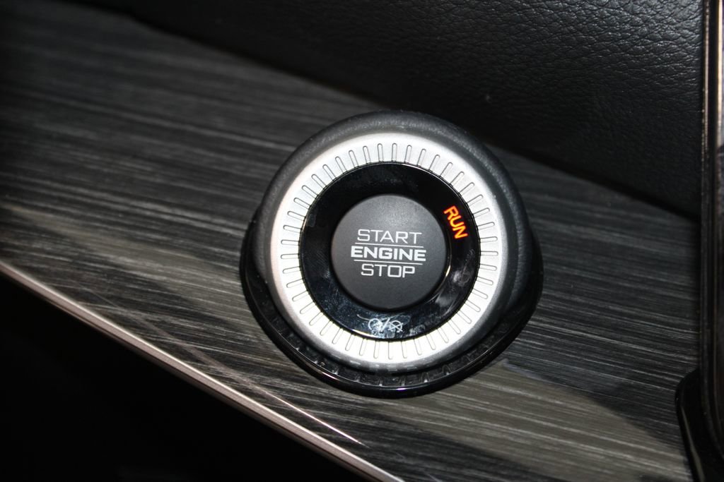 Used 2022 Jeep Wagoneer Series II image 46