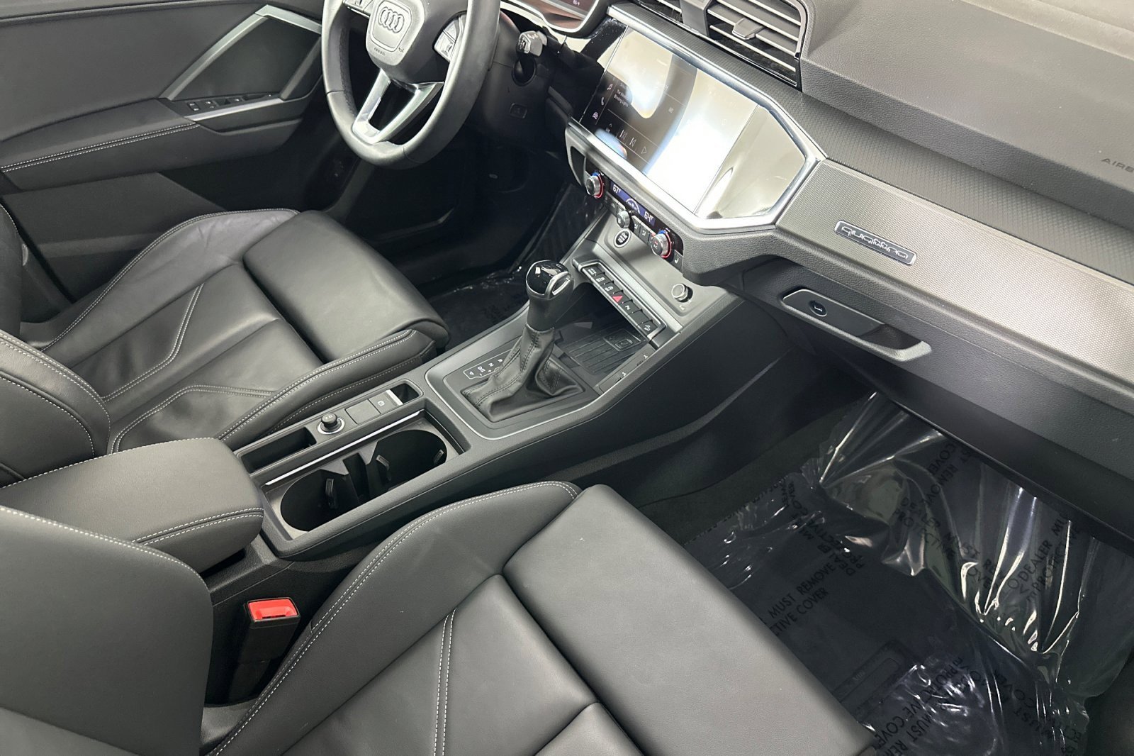 Used 2025 Audi Q3 2.0T Premium image 15