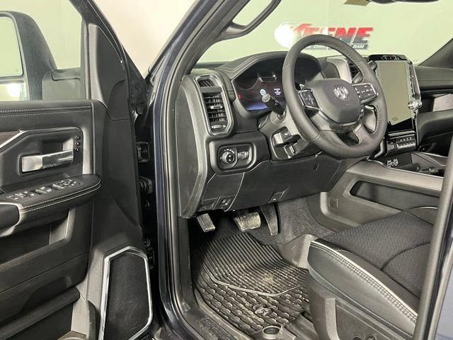New 2026 RAM 2500 Laramie w/ Night Edition AWD/4WD image 25