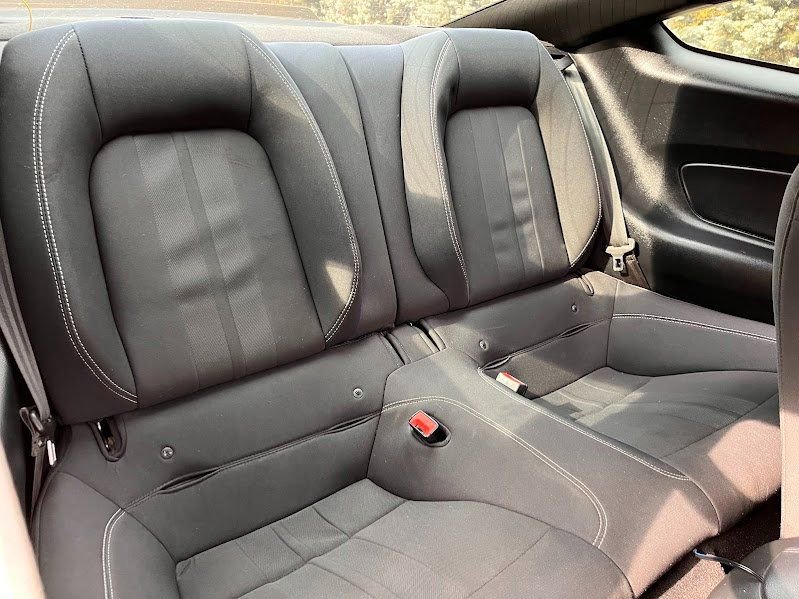 Used 2020 Ford Mustang GT image 40