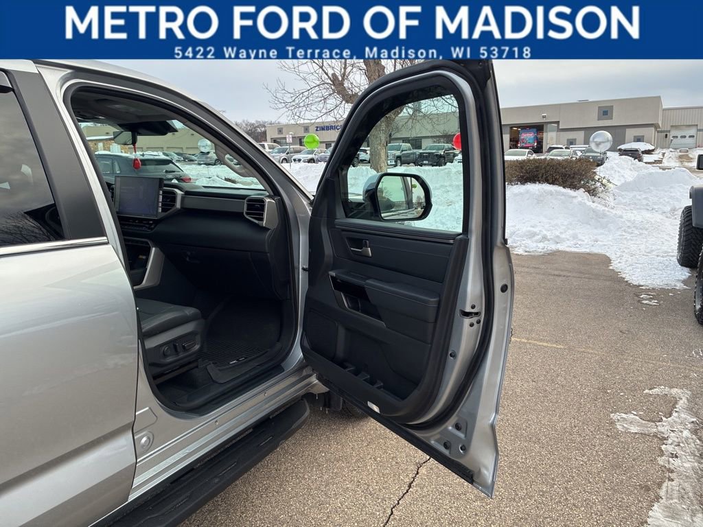 Used 2024 Toyota Tundra Limited image 45
